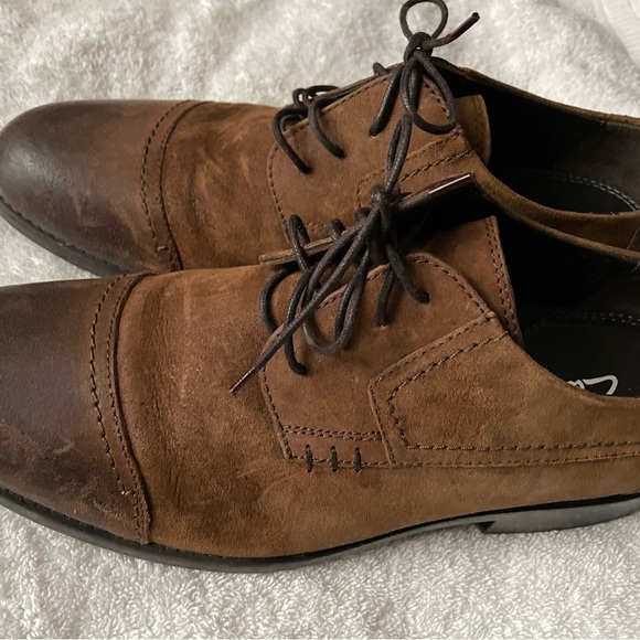 Clarks Wallace Suede Leather Tan Oxford Shoes - NEW - Picture 3 of 10